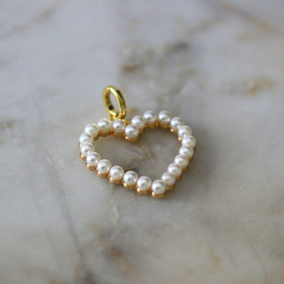 Pearl Love Scarf Charm