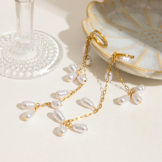 Winslet Pearl Drop Earrings – 18K Gold-Plated Stainless Steel