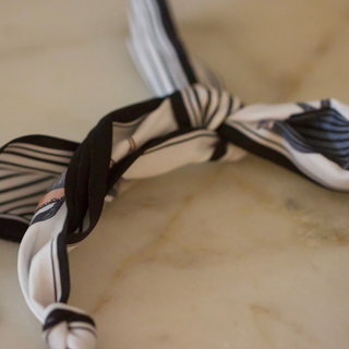 Golden Heart Scarf Bracelet – Black & White Scarf