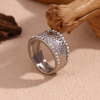 Carlisle Crystal Ring – 18K Gold-Plated Stainless Steel