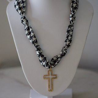 Houndstooth Cross Scarf Necklace