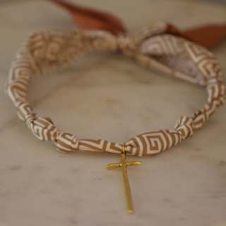 Clay Cross Scarf Necklace – Gold