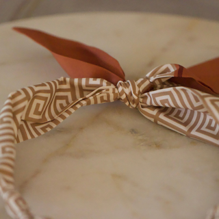 Clay Cross Scarf Necklace – Gold