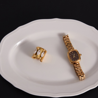 Victoria Ring 18K Gold Non Tarnish