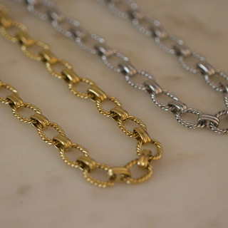 Laurel Link Necklace – Waterproof Stainless Steel