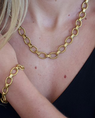 Laurel Link Necklace 18k Gold or Silver Non Tarnish