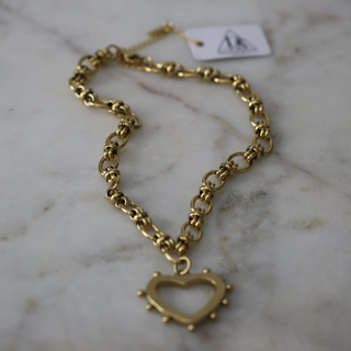Bold Heartbeat Necklace