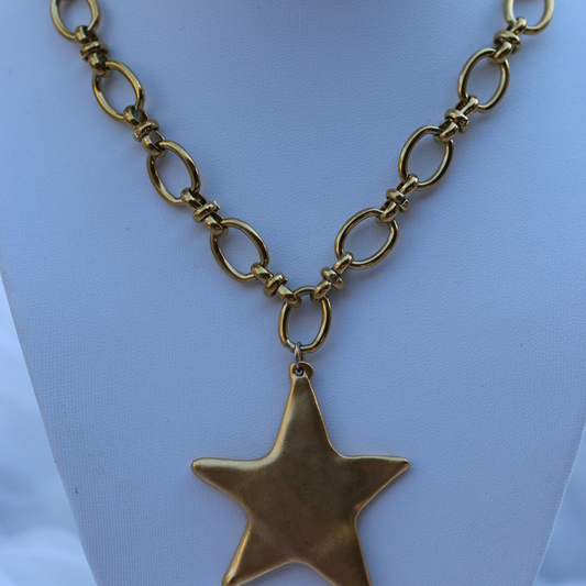 Star Pendant Necklace