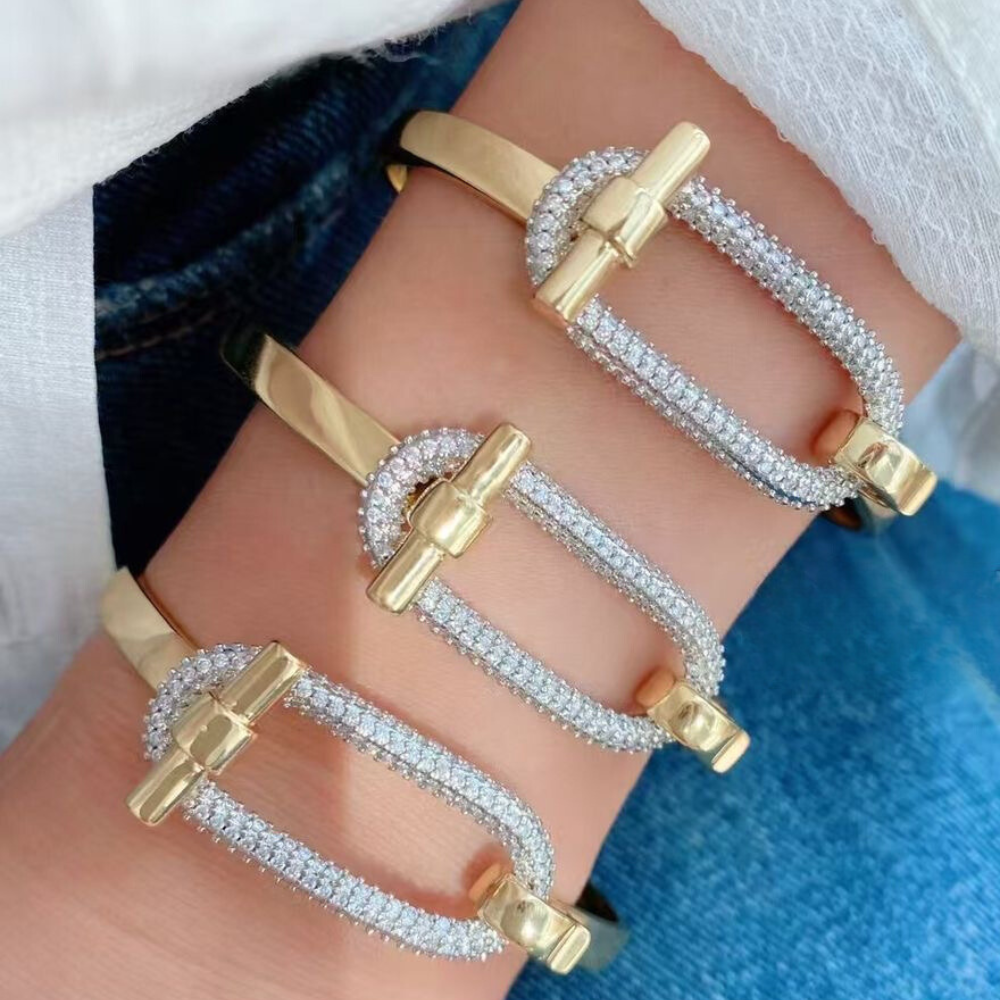 Golden Link Pavé Bracelet