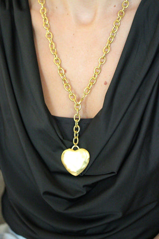 Hammered Heart Lariat Necklace in gold-tone metal with a chunky linked chain and large textured heart pendant