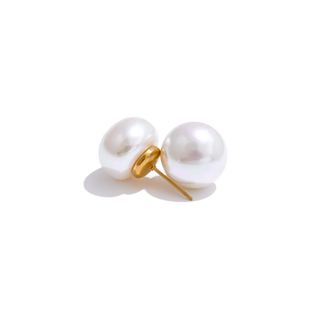 Pearl dot stud earrings with 18k gold and faux pearls